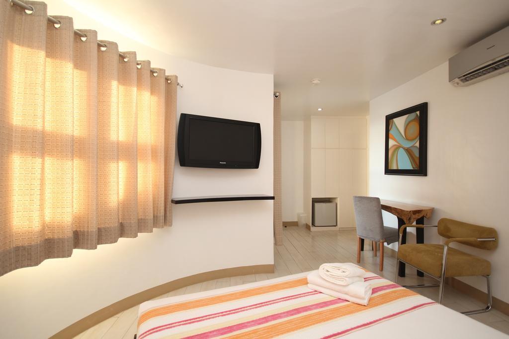 Bluewaves Westcliff Villa 발라박 외부 사진